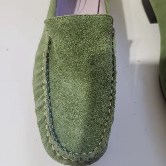 Talbots Green Leather Suede Slip-On Loafers Sz US 5.5 Comfort Career Y2K Preppy - Picture 7 of 11